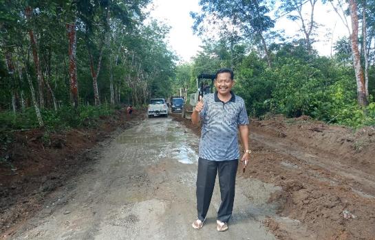 Sehari Pasca Intruksi Plt Bupati, Jalan Gunung Kesiangan Diperbaiki PUPR Kuansing